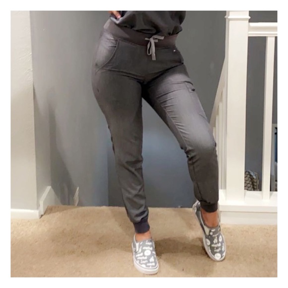 Figs Zamora Jogger Scrub Pants Graphite 